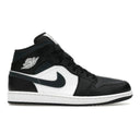 Jordan 1 Mid Off Noir Toe