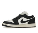 Air Jordan 1 Low SE Vintage Panda (W)