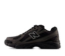 New Balance 740 Black Grey
