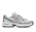 New Balance 740 Pink